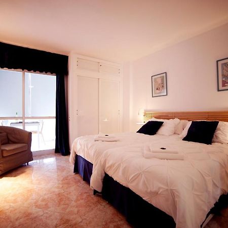 Apartamentos Dc Бенальмадена Екстер'єр фото