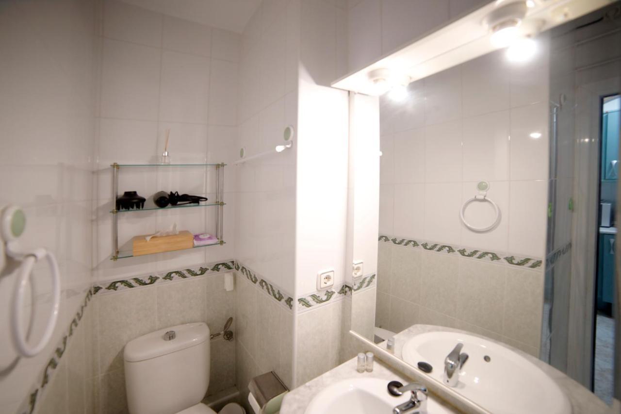 Apartamentos Dc Бенальмадена Екстер'єр фото