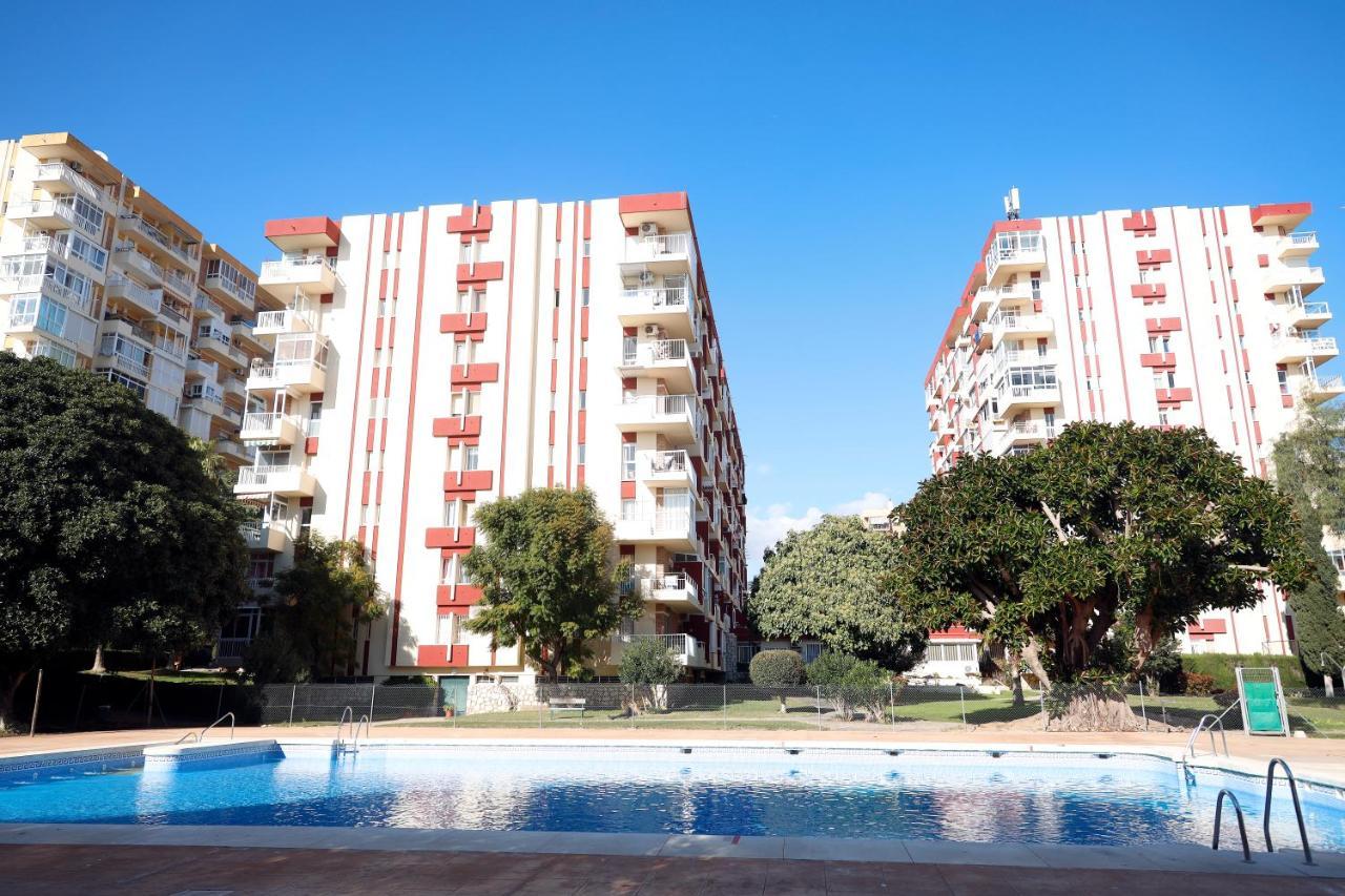 Apartamentos Dc Бенальмадена Екстер'єр фото