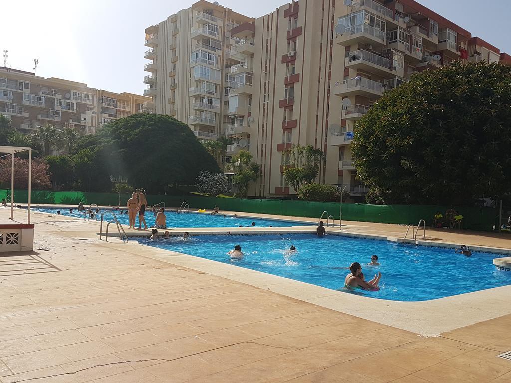 Apartamentos Dc Бенальмадена Екстер'єр фото